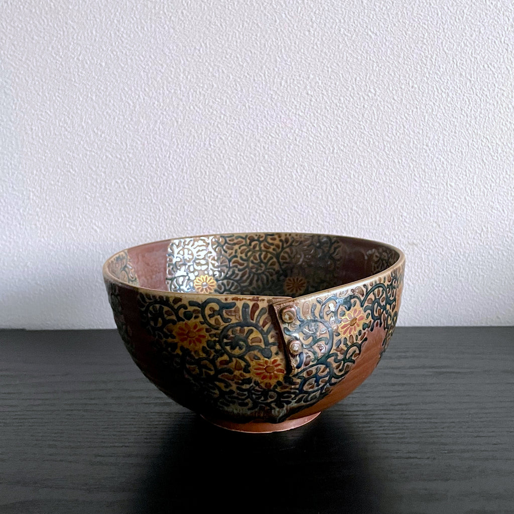 Kutani arabesque pattern confectionery bowl