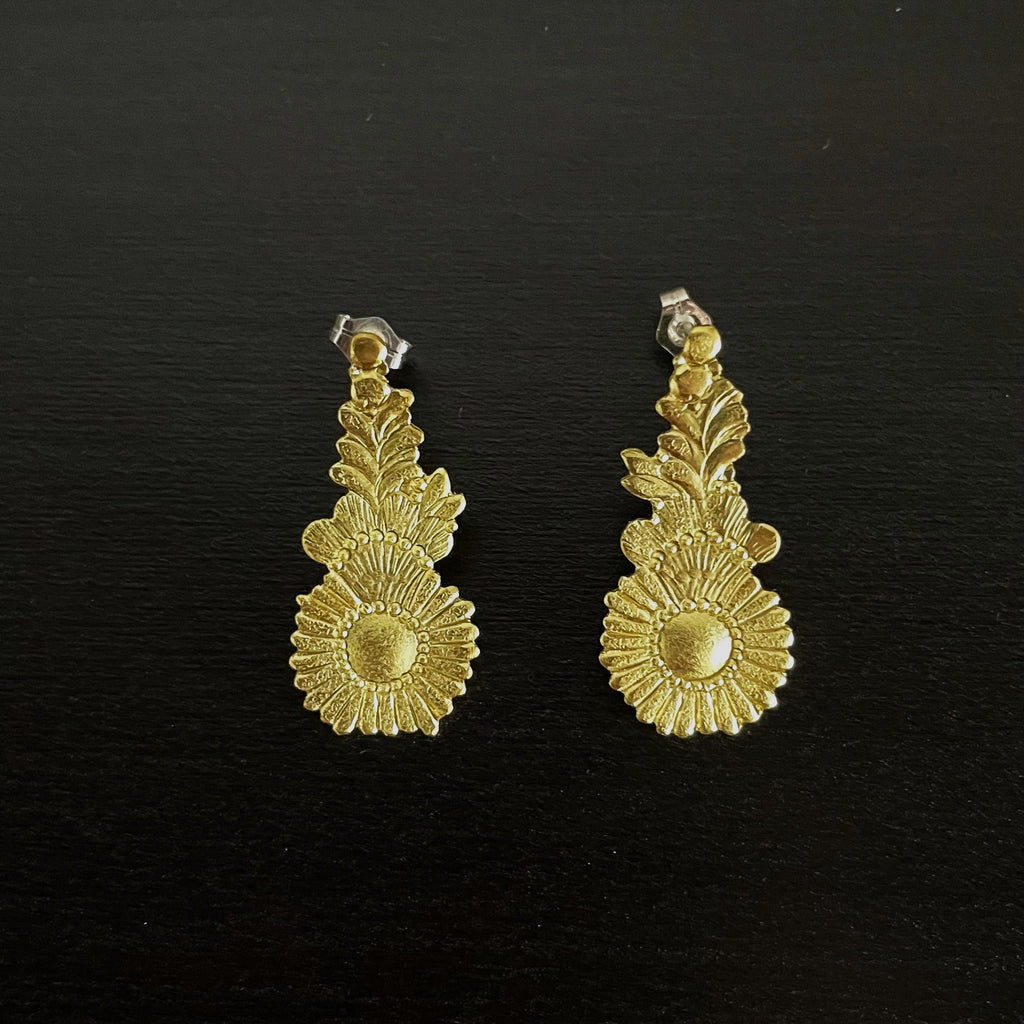 Piercing Flowers in row