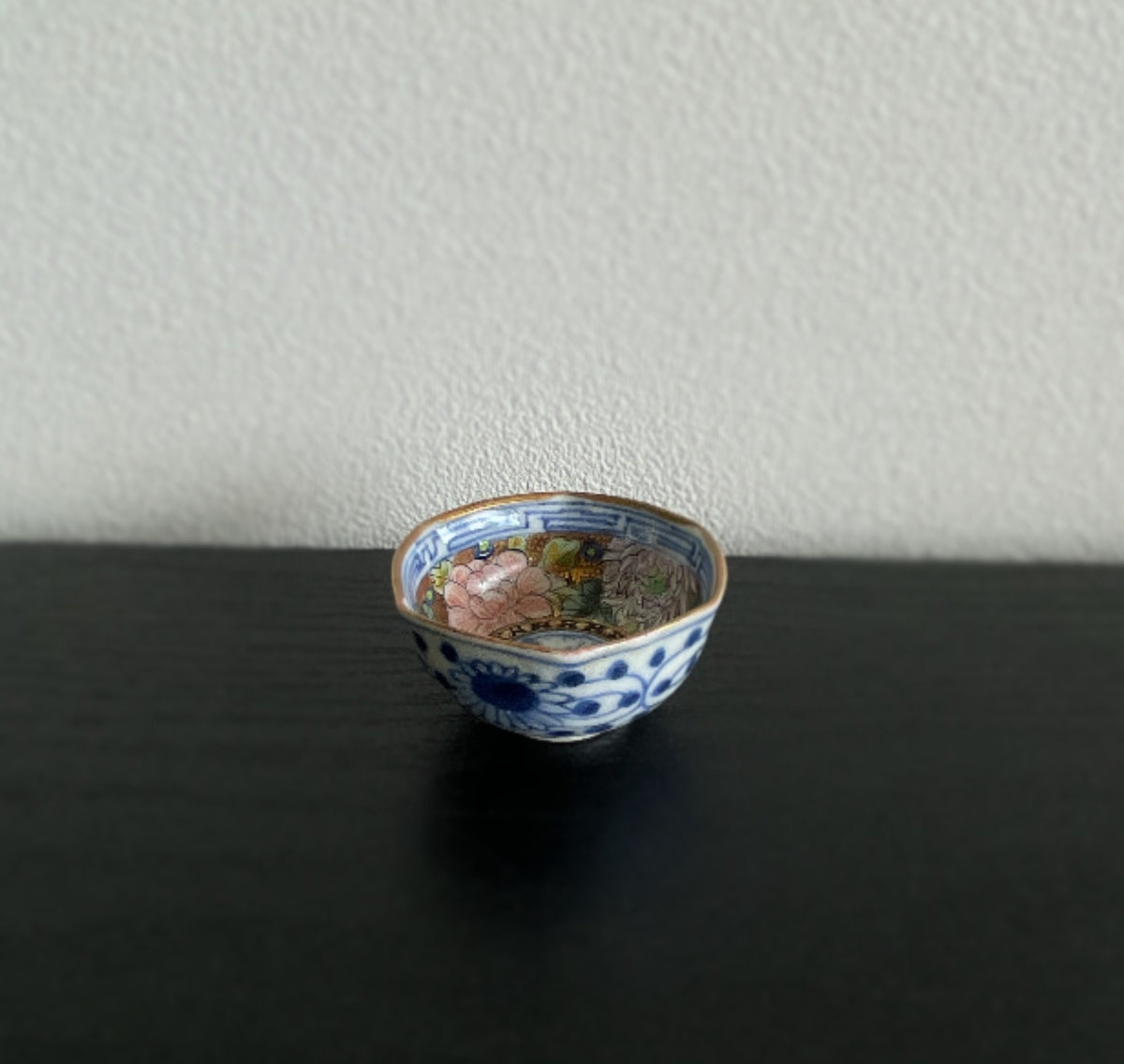 花紋六角盃