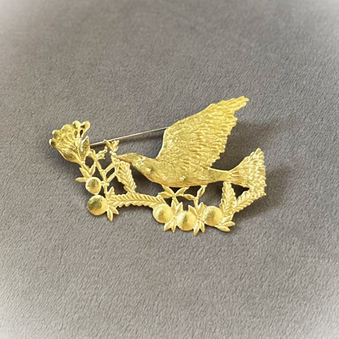 bird and flower brooch size L