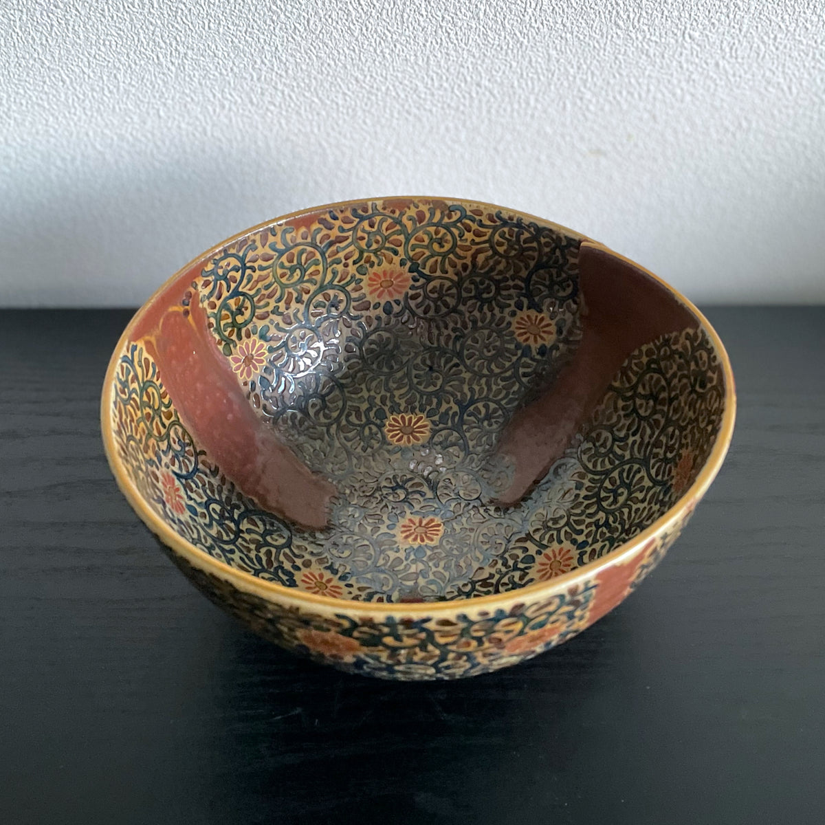 Kutani arabesque pattern confectionery bowl