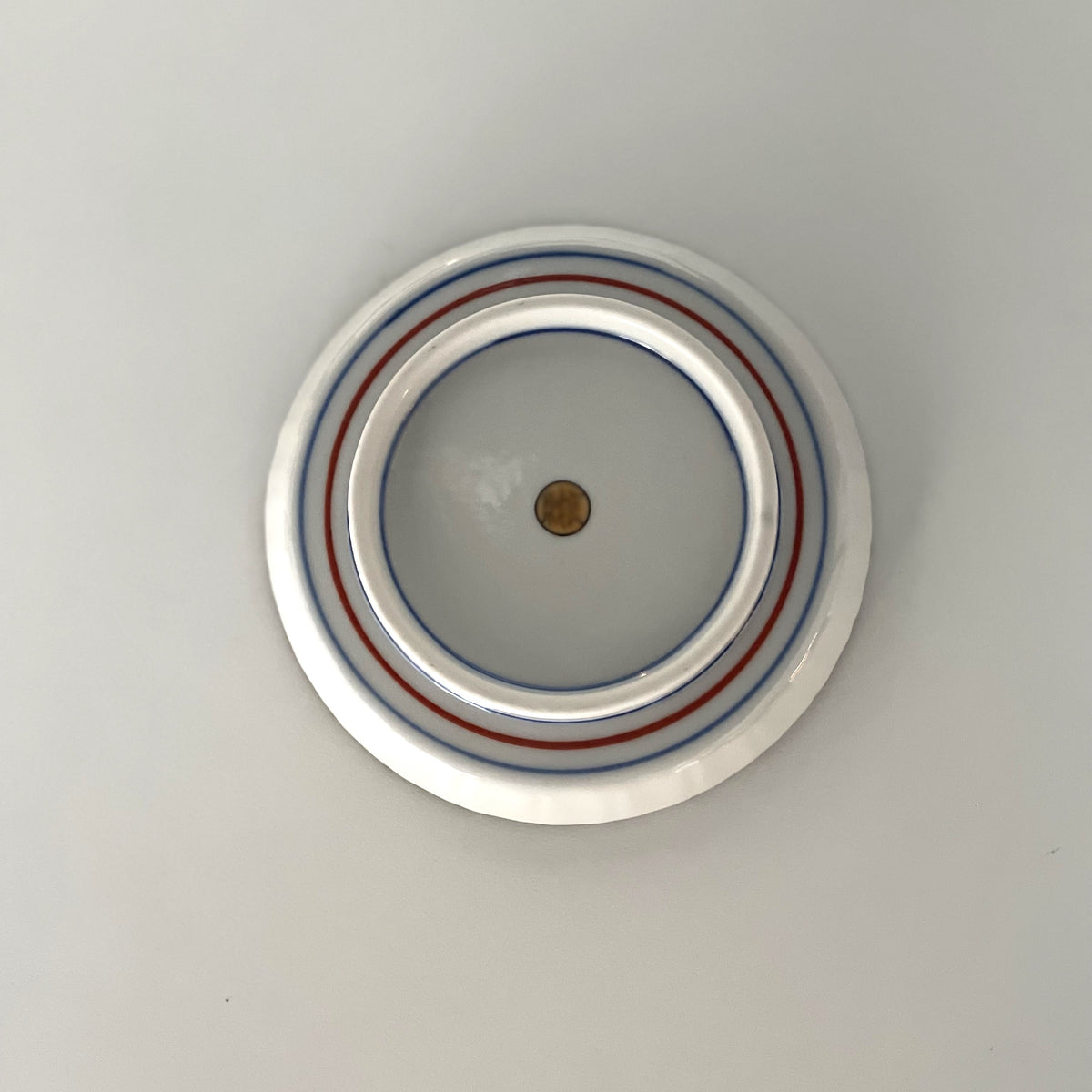 Yoshinori Fukuda, plate with different patterns