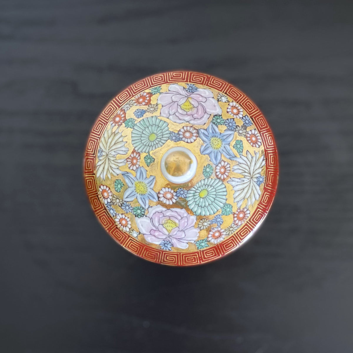 Kutani Flower Stuffed Vintage Candle